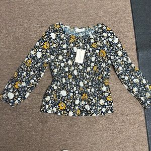 NWT Universal Thread navy floral top size small